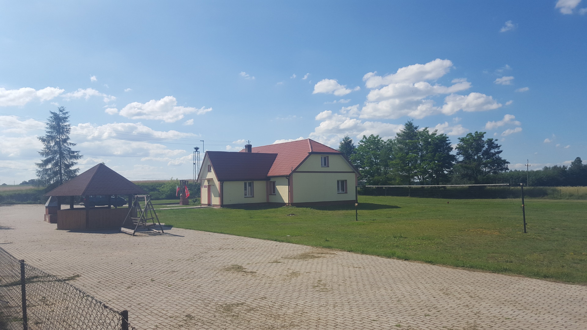 Remont i termomodernizacja budynku Ochotniczej Straży Pożarnej, oraz świetlicy wiejskiej we wsi Brzozowa - 2