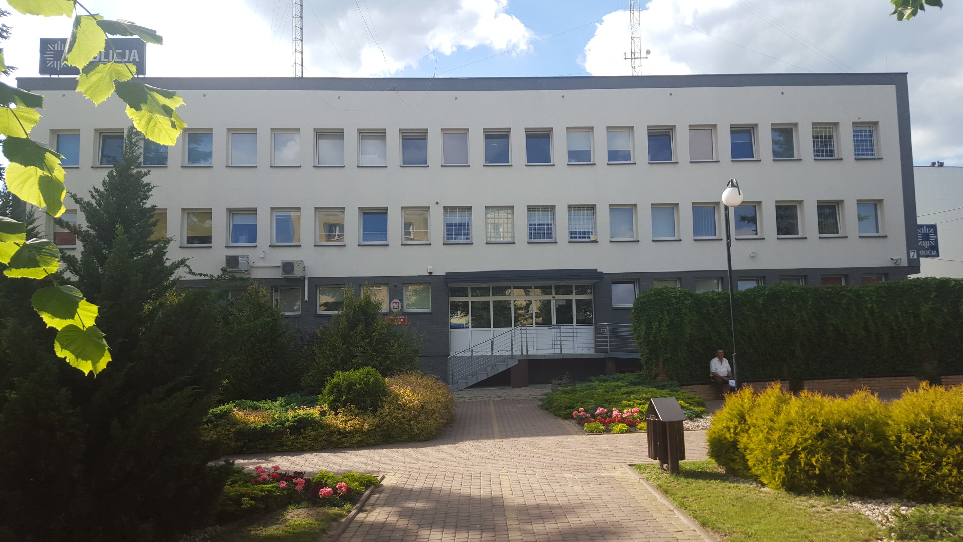 Remont i termomodernizacja budynku Komendy Powiatowej Policji w Mońkach

